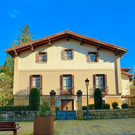 Hotel Konbenio Amorebieta-Etxano Exterior foto