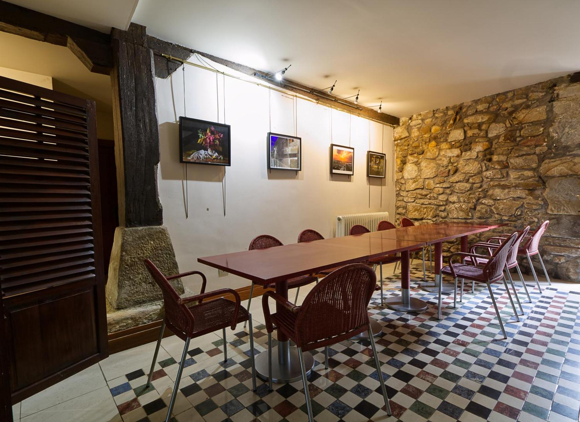 Hotel Konbenio Amorebieta-Etxano Exterior foto